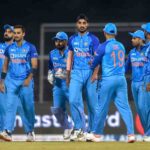 ભારતે સા. આફ્રિકાને ત્રીજી વન-ડેમાં રગદોળ્યું:9 વિકેટથી જીતીને સિરીઝ કબજે કરી